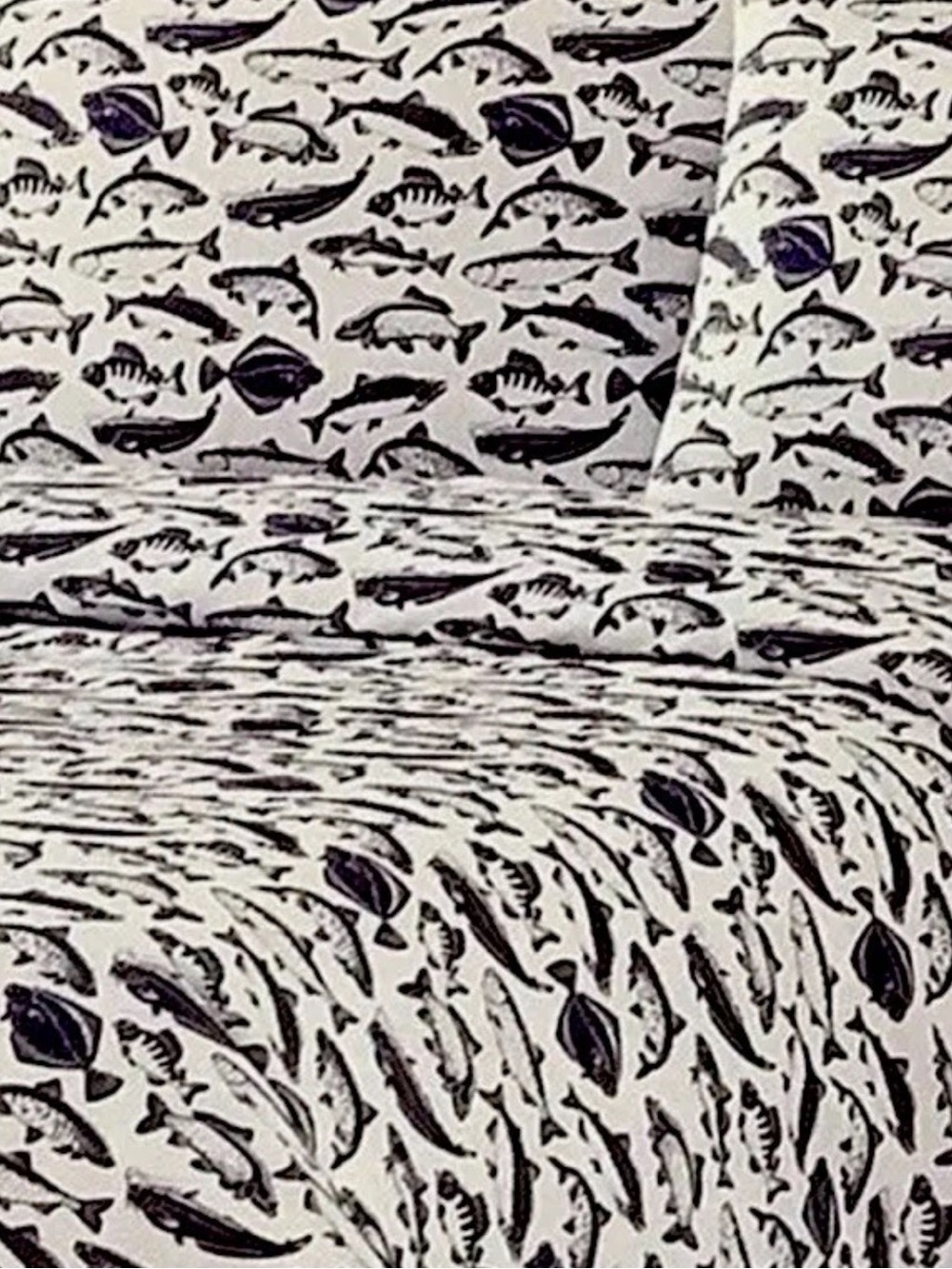 NEW Mossy Oak Blue Fish Pair Pillowcases Standard Cabin Lodge